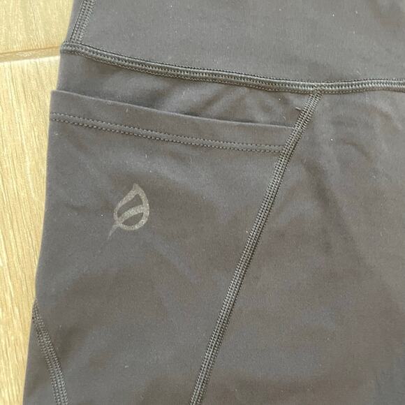 P'tula Black Jogger Leggings 77% Nylon 23% Spandex Size S High Waist Pocket - Picture 9 of 9